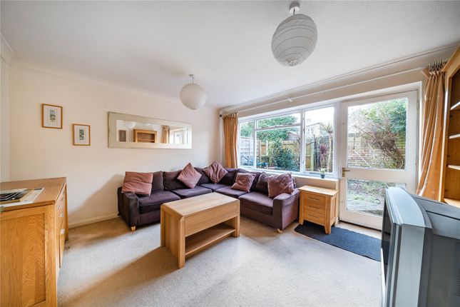 Portland Road, Kingston Upon Thames KT1 2 bed terraced house for sale