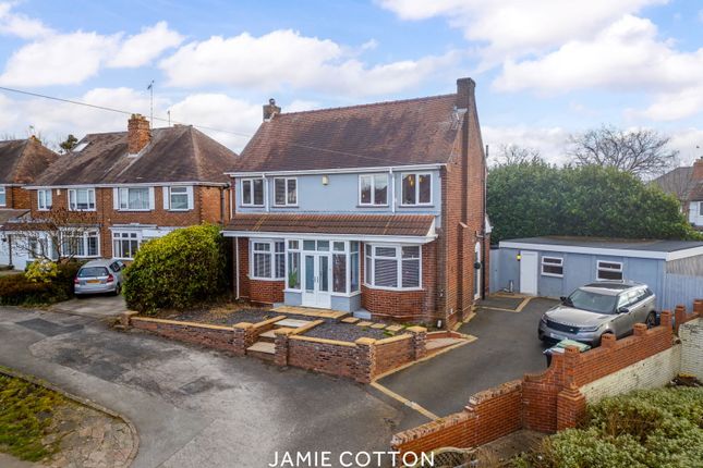 3 bed detached house