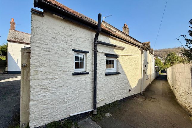 Butts Path, Braunton EX33 2 bed character property for sale