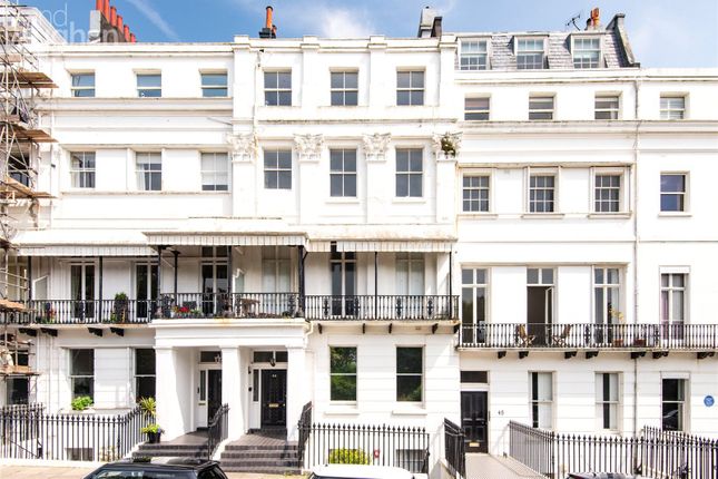2 bed maisonette