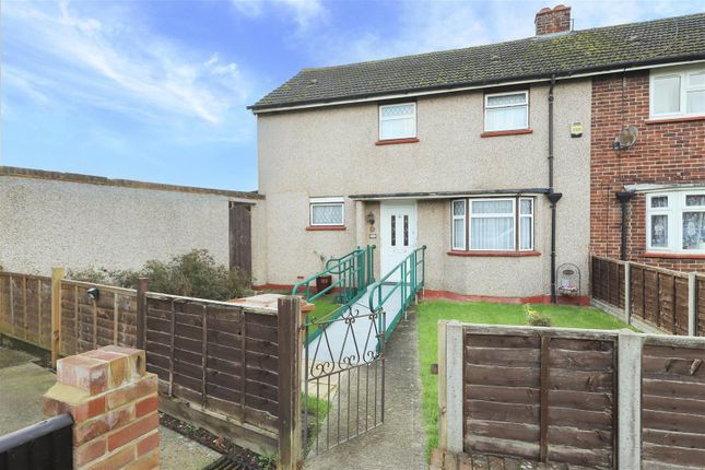 3 bed end terrace house