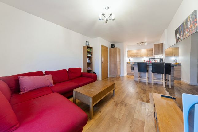 2 bed flat