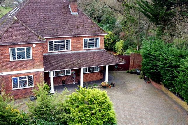 7 bed detached house