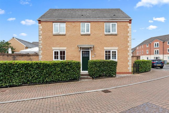 3 bed detached house
