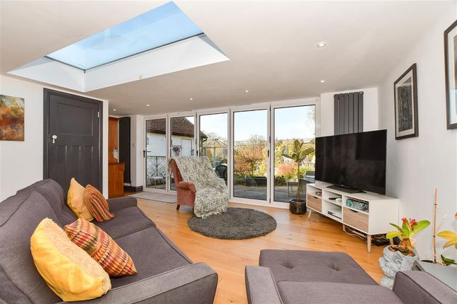 Lower Station Road, Billingshurst... 3 bed chalet for sale