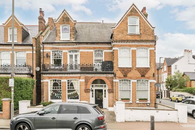 Elmbourne Road, London SW17 2 bed flat for sale