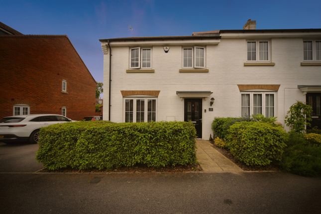 4 bedroom semi-detached house for sale