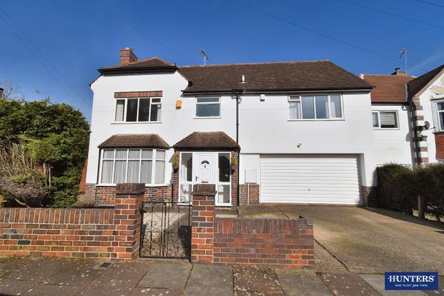 Stoughton Avenue, Leicester 4 bed detached house for sale
