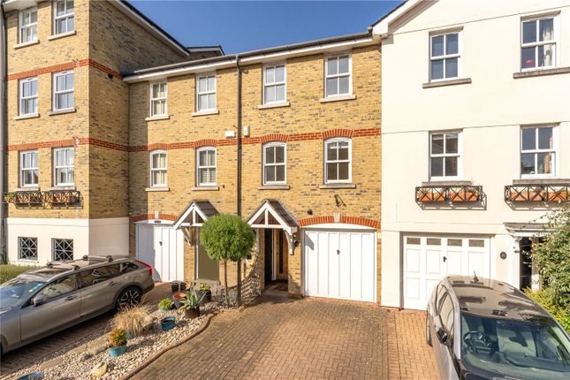 Candler Mews, Twickenham, TW1 4 bed mews for sale