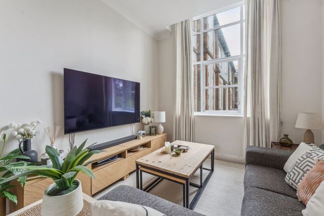 Bennett Crescent, Oxford OX4 2 bed apartment for sale