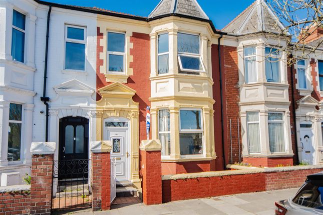 5 bedroom terraced house for sale