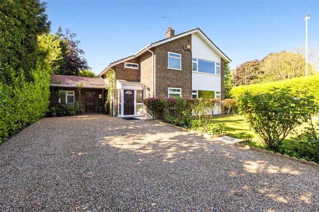 4 bed detached house