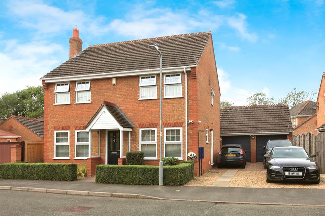 4 bed detached house