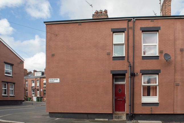 Recreation Mount, Leeds LS11 4 bed end of terrace house for sale