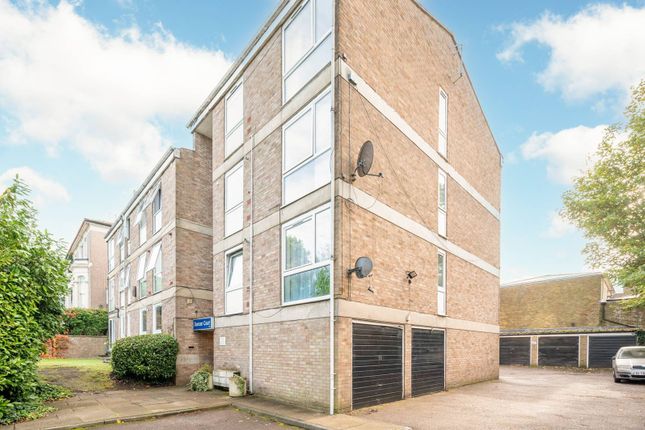 Duncan Court, North Finchley, London... 2 bed flat for sale