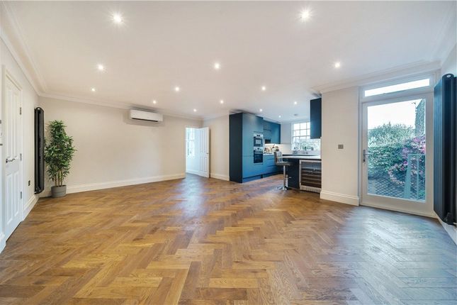 Rosebank Road, Hanwell, London 2 bed apartment for sale