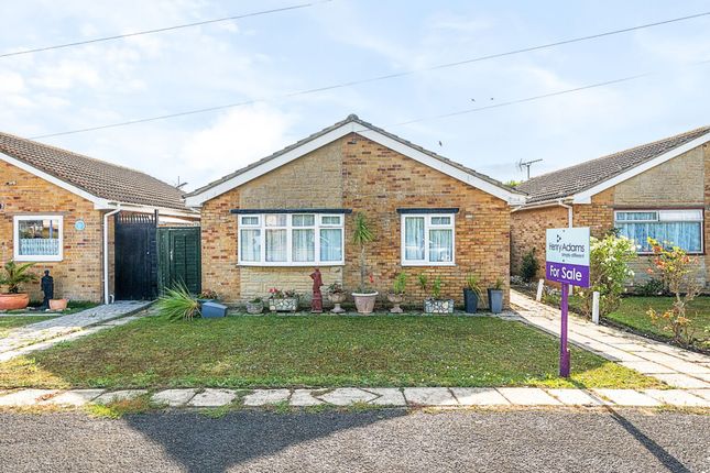 2 bed detached bungalow