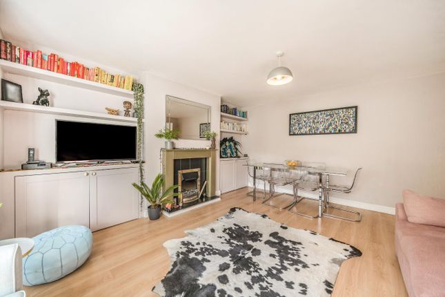 Croydon Road, London, SE20 2 bed flat for sale