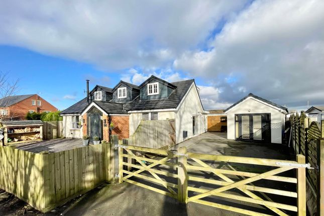 5 bed detached house