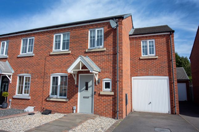 Rudyard Way, Cannock WS11 3 bed semi