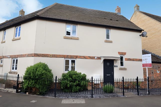 3 bed end terrace house