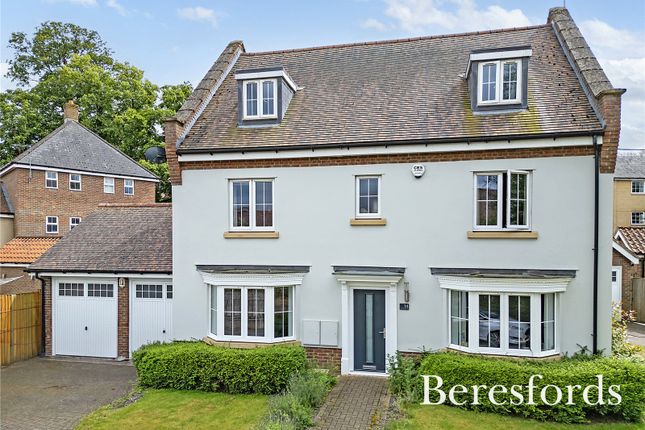 Samuel Courtauld Avenue, Braintree, CM7 5 bed detached house for sale
