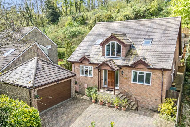 Down Road, Horndean, PO8 5 bed detached house for sale
