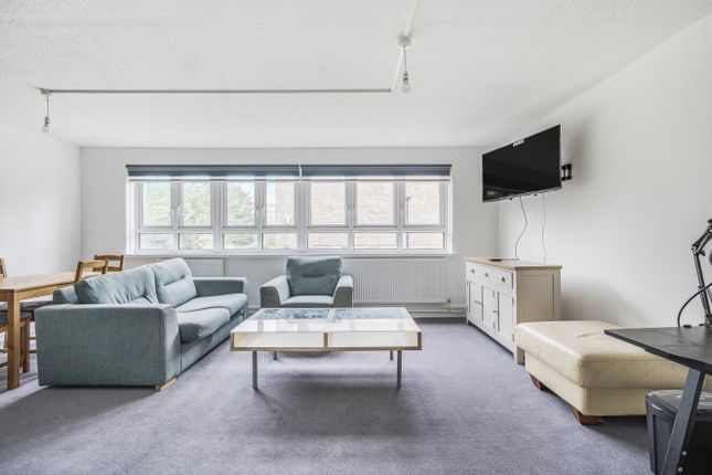 2 bed flat
