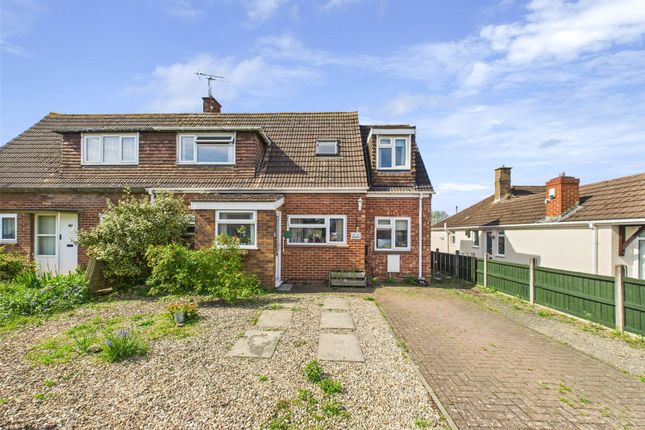 Beechcroft Road, Longlevens... 3 bed semi
