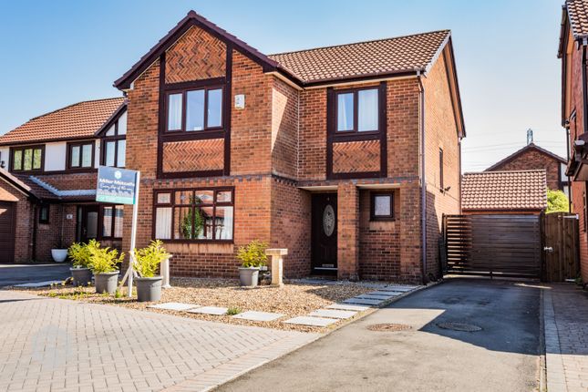 Newark Avenue, Radcliffe, Manchester... 4 bed detached house for sale