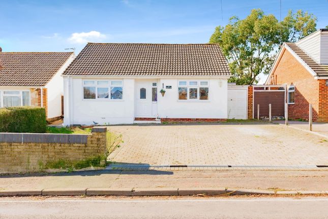 Hobb Lane, Southampton SO30 3 bed detached bungalow for sale