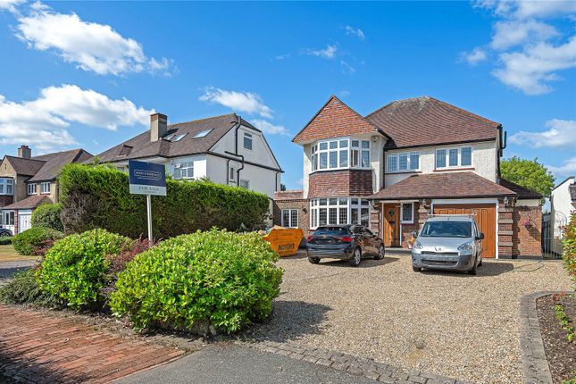 4 bed detached house