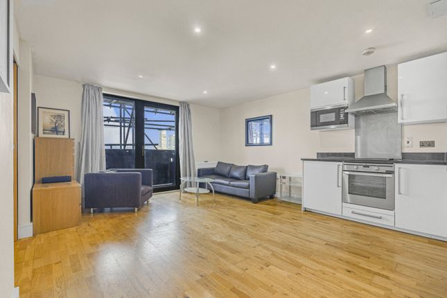 Parkview Apartments, 122 Chrisp... 1 bed flat for sale