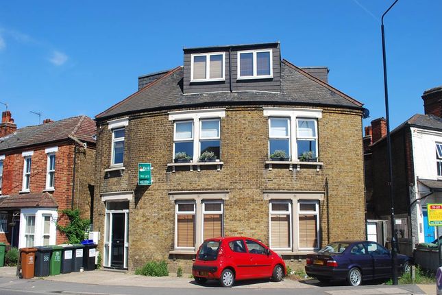 3 bed flat