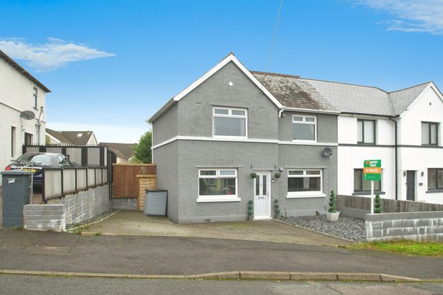 3 bedroom semi-detached house for sale