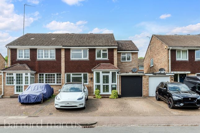 5 bed semi-detached house