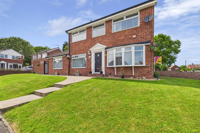 Swarcliffe Drive East, Leeds 3 bed detached house for sale