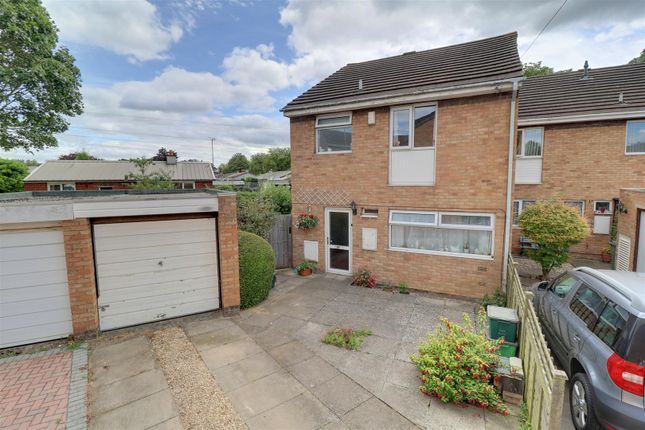 3 bed end terrace house