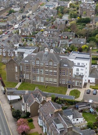 Whinny Brae, Broughty Ferry DD5 2 bed flat for sale