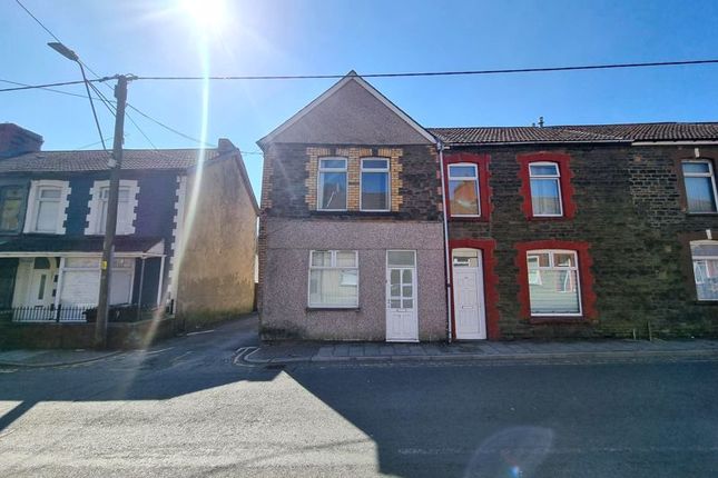 3 bed terraced house