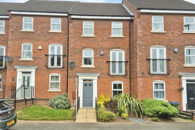 4 bed town house