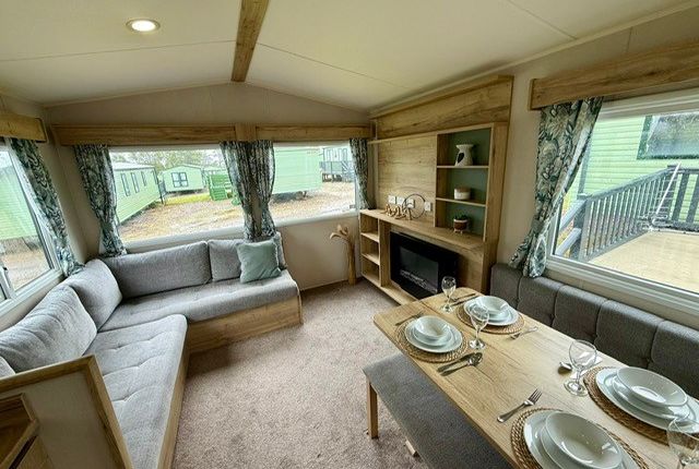 Hunters Quay Holiday Village 2 bed park home for sale