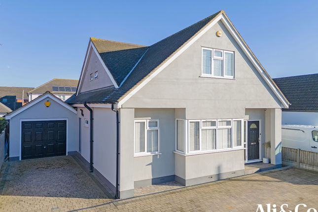 4 bed detached house