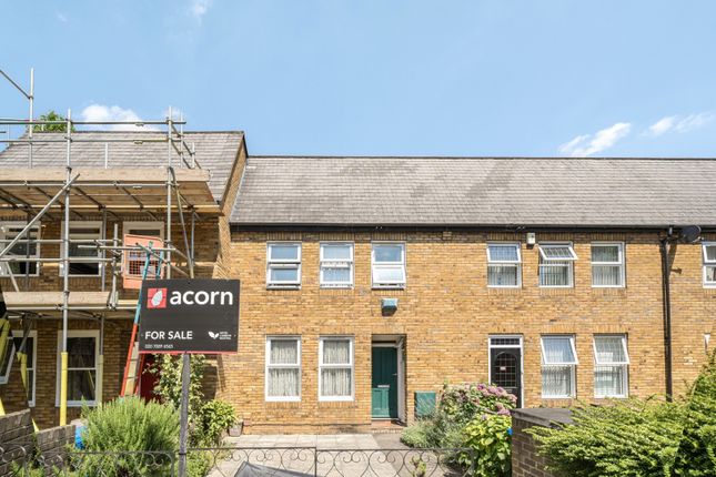 Minnow Walk, Walworth, London 3 bed house for sale