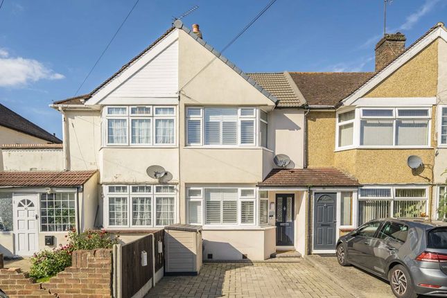 Fernside Avenue, Feltham TW13 3 bed terraced house for sale