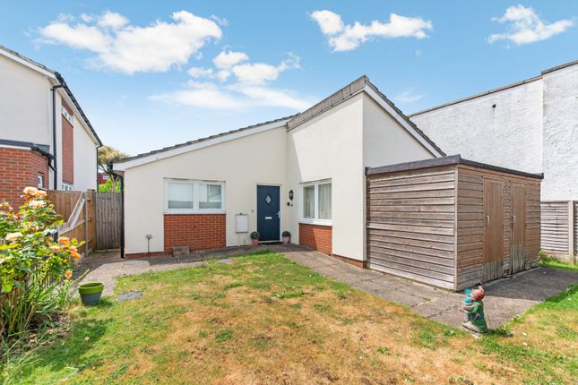 Orion Mews, Morden SM4 2 bed bungalow for sale