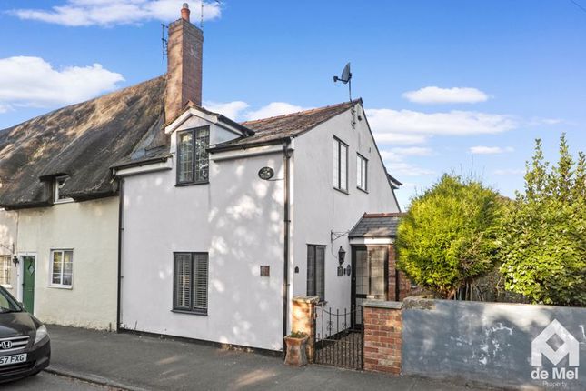 2 bedroom cottage for sale
