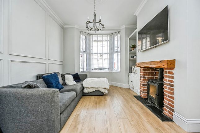 3 bed terraced house