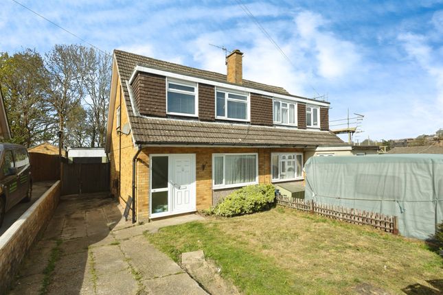 3 bed semi-detached house
