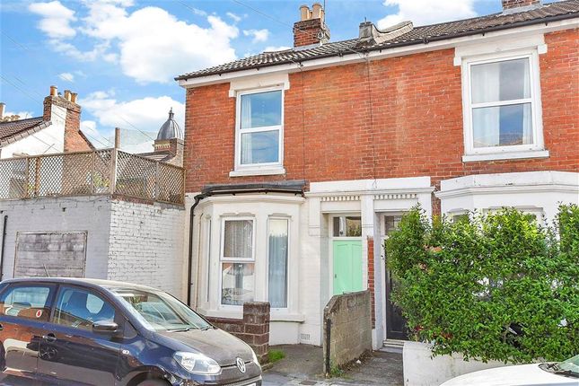 3 bed end terrace house
